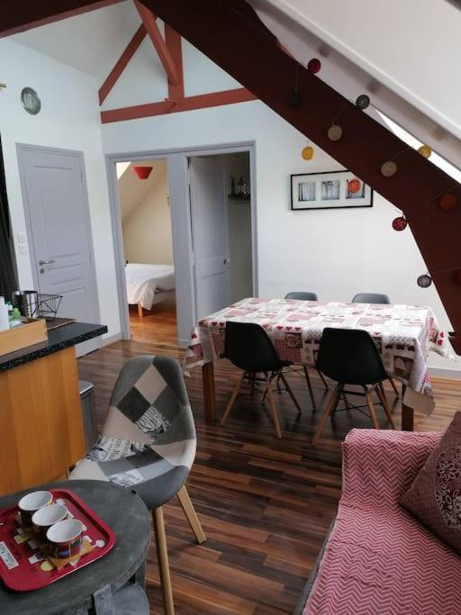Appartement Calme A 300 M De La Plage-Centre Ville - Quiet Appartment 300 M Near City And Beach แม-เล-แบ็ง ภายนอก รูปภาพ